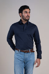 Rio in Button Down Collar Navy